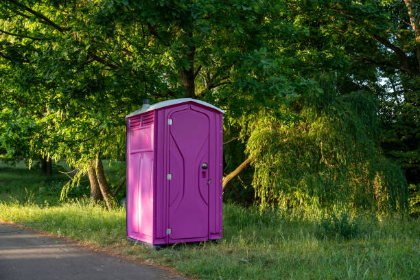 Best Portable restroom trailer rental  in Swifton, AR